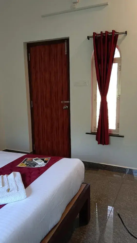 De Capital Hotel