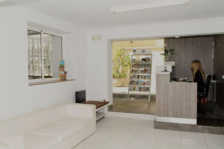 Hostal Tahiti Rs