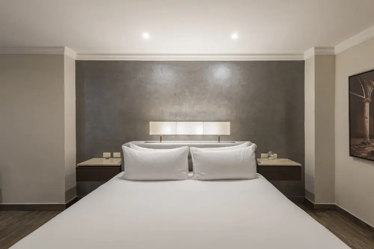 Double Club room