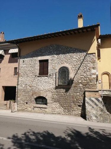 Sulle orme di Francesco appartamento verde