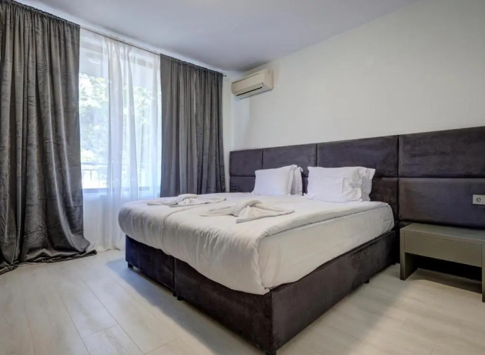 Continental Apartments