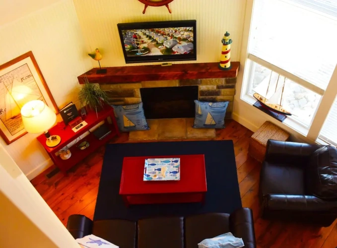 4 Bedrooms Cottage