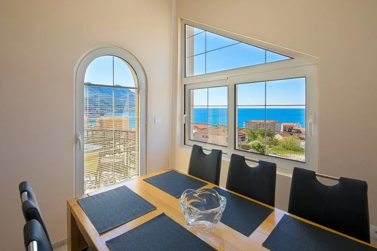 Adriatic Hill Apartments