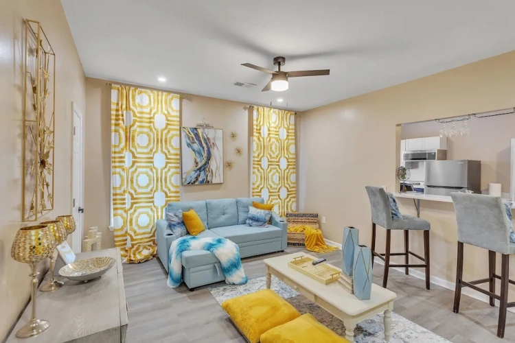 1 Bedroom Apartment