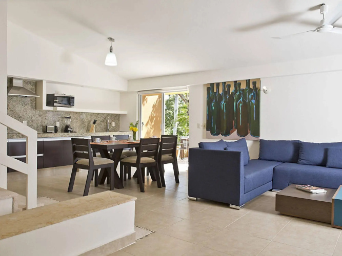 Hotel Ixzi Plus