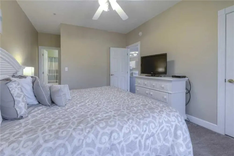 Magnolia North #202 - 2 Br Condo