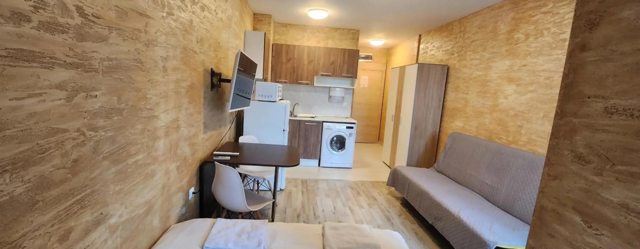 Colonel apartment 941