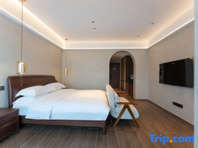 Standard Double room with river view