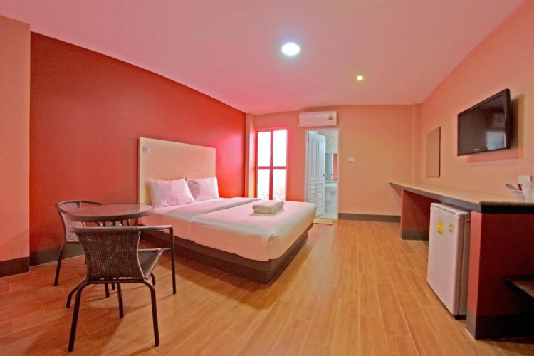 Central Park Hotel