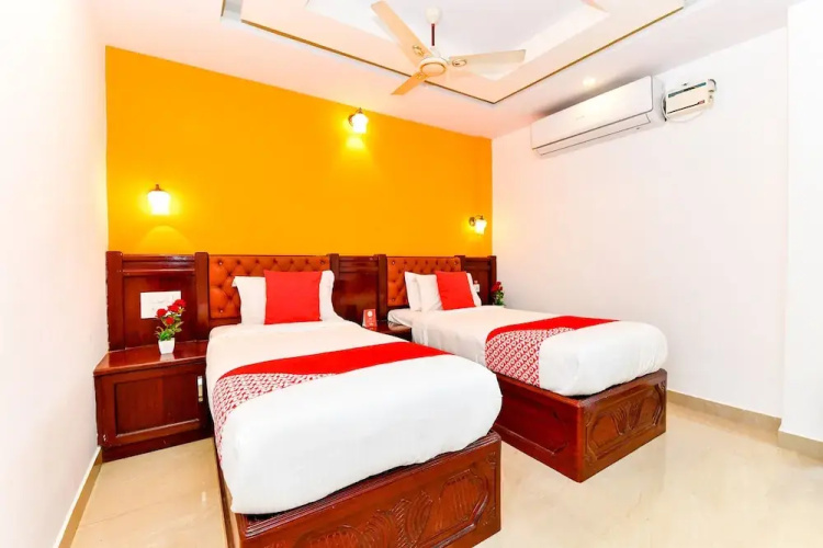Jk Lodging by OYO Rooms