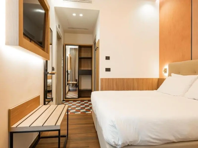 Standard Twin room with balcony