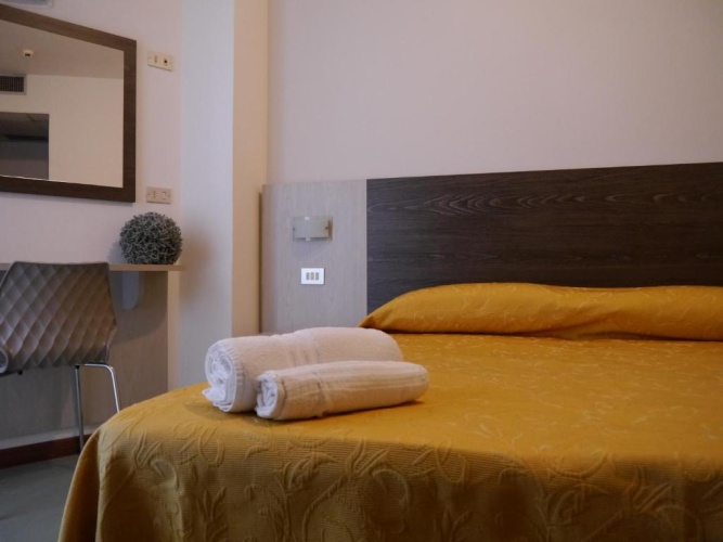 Standard Triple room with balcony