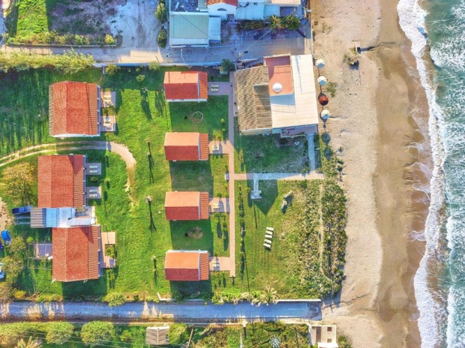 Bungalow beachfront