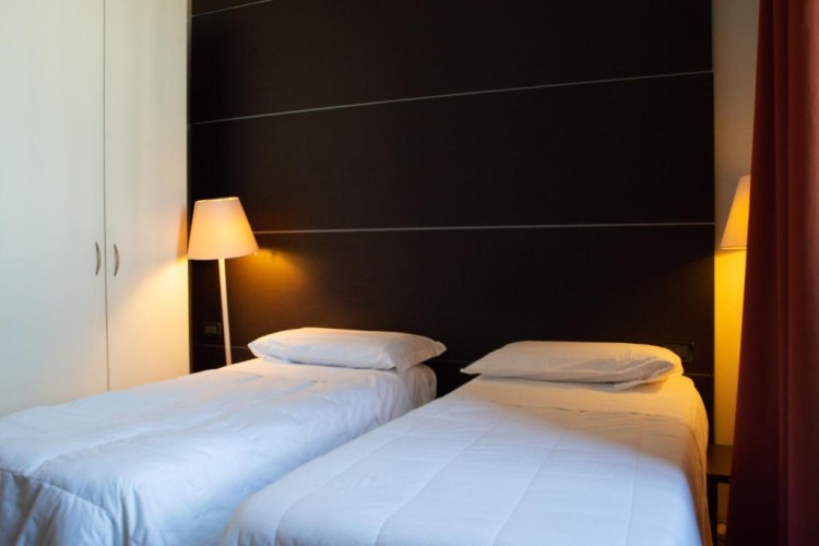 Business Twin room with view