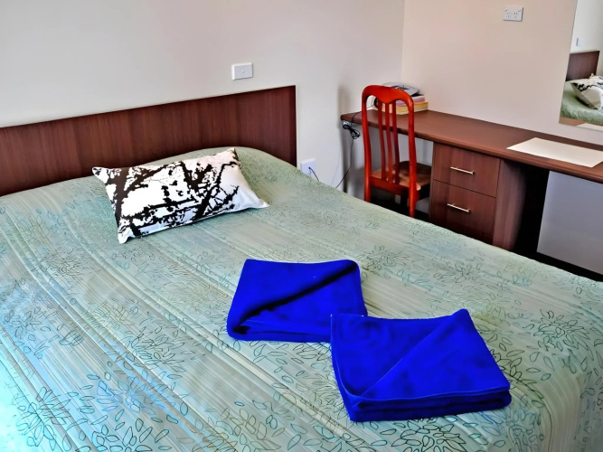Dolphin Lodge