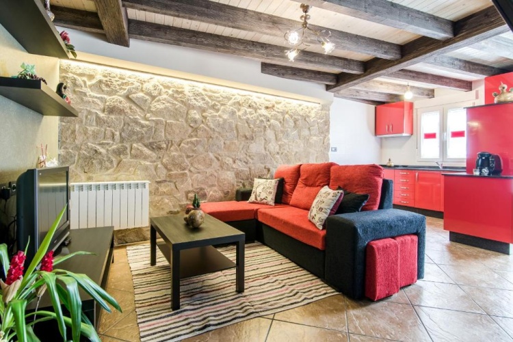 3 Bedrooms Cottage