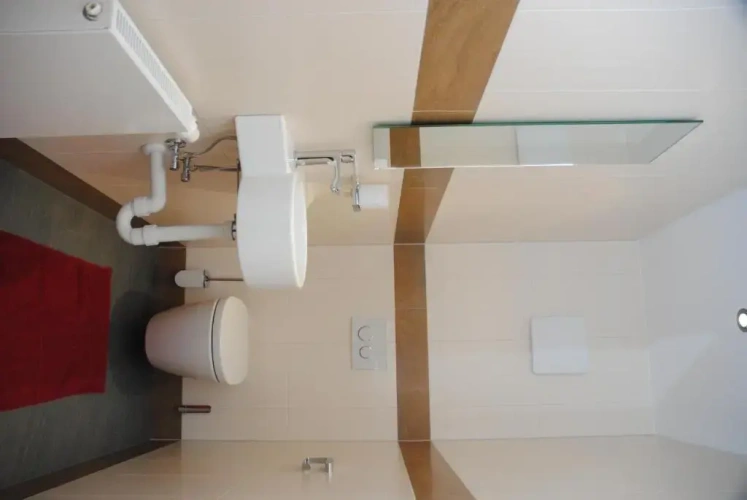 3 Bedrooms Apartment