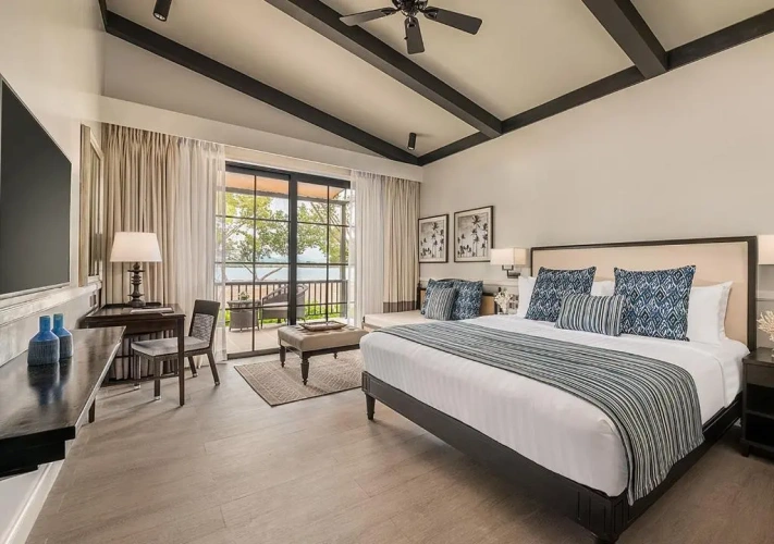 1 Bedroom Suite