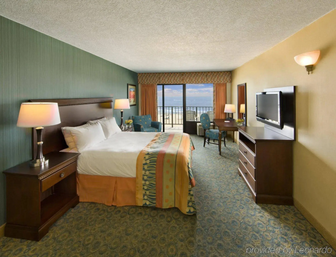 DoubleTree by Hilton Virginia Beach Oceanfront South