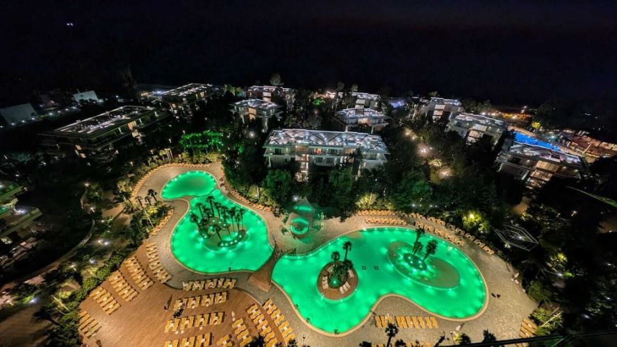Dreamland Oasis