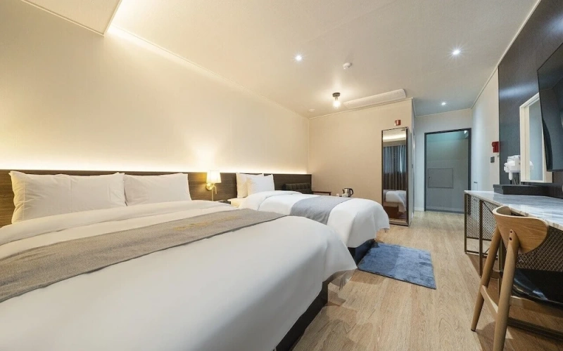 Superior Suite