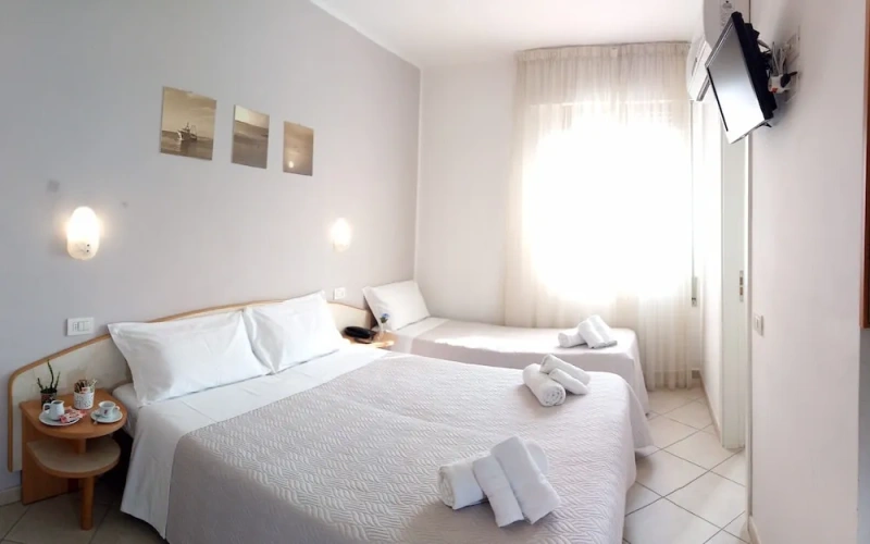 Classic Triple room
