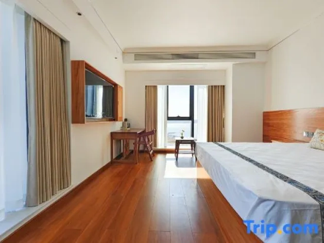 Standard Double room with view