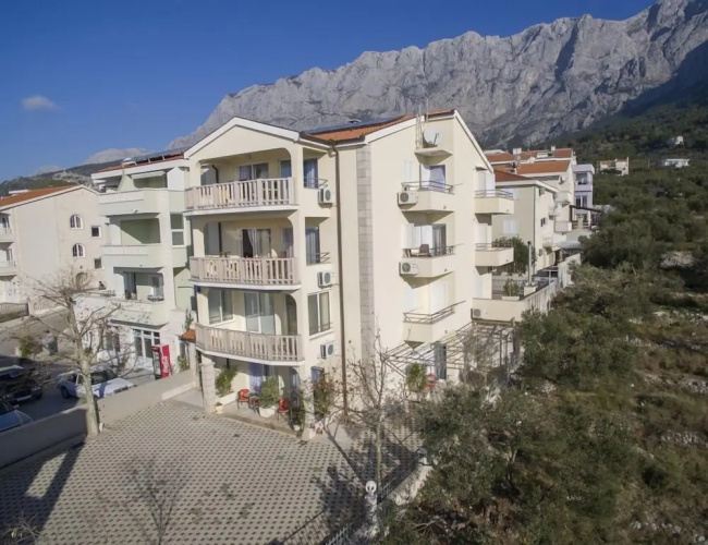 Apartment Almera N9