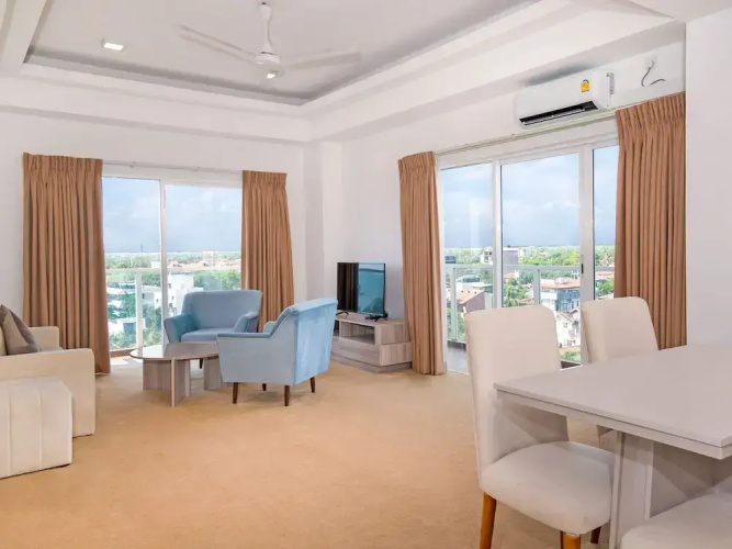 Corundum Breeze Negombo