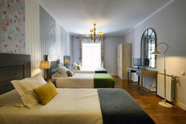 Superior Triple room