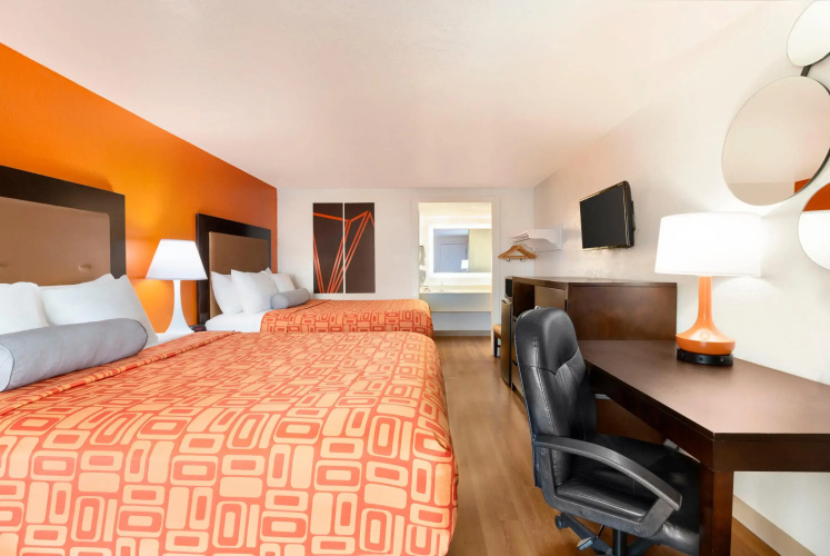 Howard Johnson by Wyndham Harrisonburg