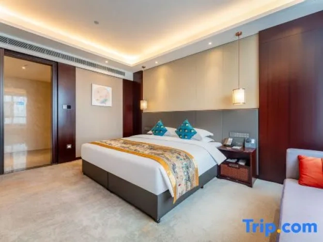 Deluxe Double Suite