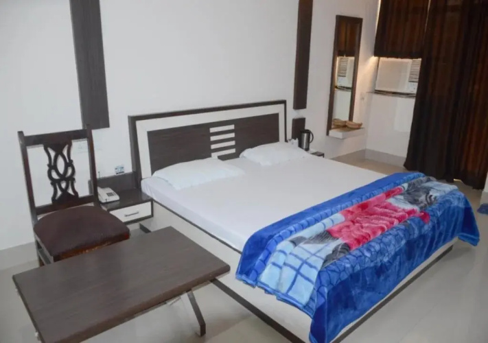 Hotel Aashirwad