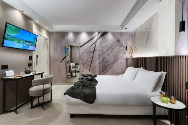 Luxury Triple room