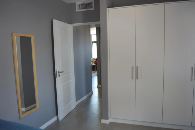 Accommodation Front - Beautiful & Spacious 4 Sleeper