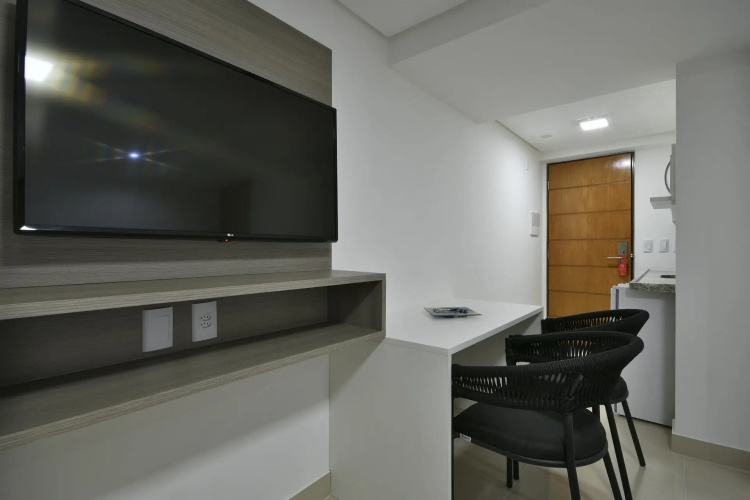 Littoral Gold Flat