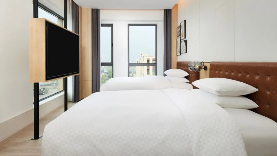 1 Bedroom Premier Quadruple Suite with city view