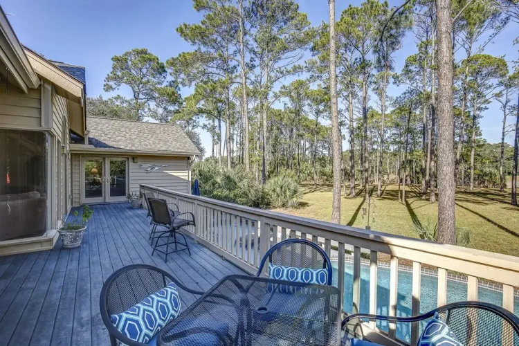 18 Audubon Pond