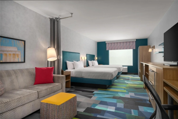 Quadruple Suite