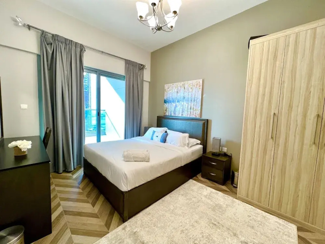 SuperHost - Spacious Apartment In Business Bay With Canal View