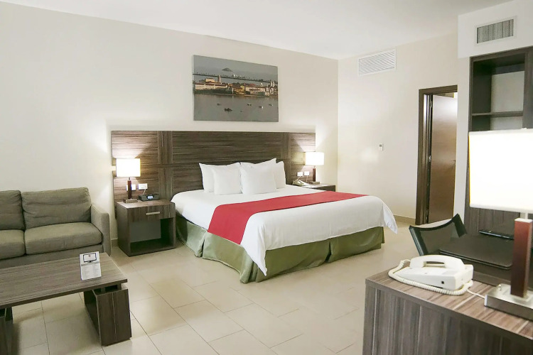 Victoria Hotel and Suites Panama Over view