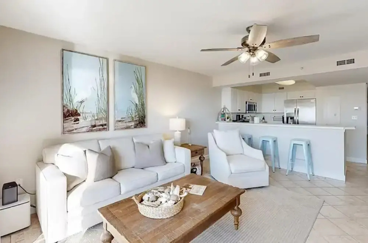 Pelican Isle 117