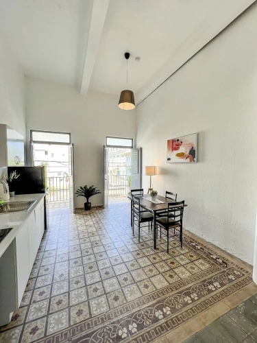 2 Bedrooms Apartment with balcony