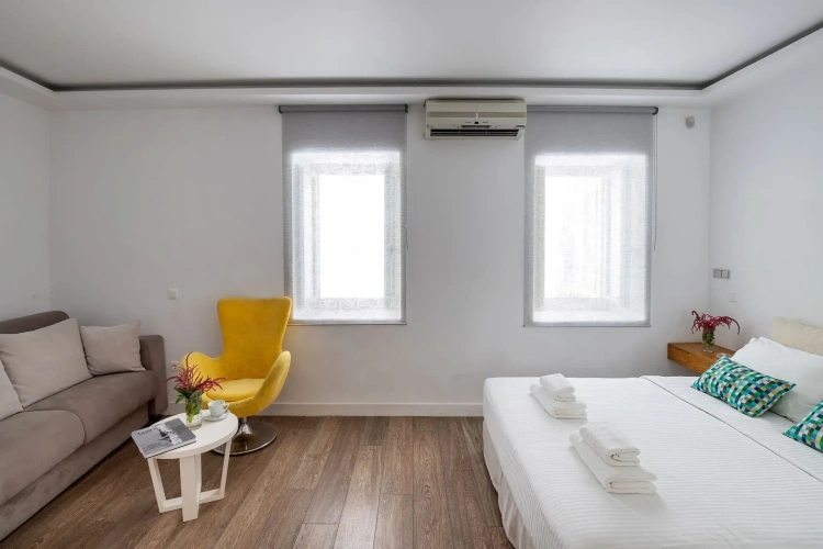 Superior Triple room