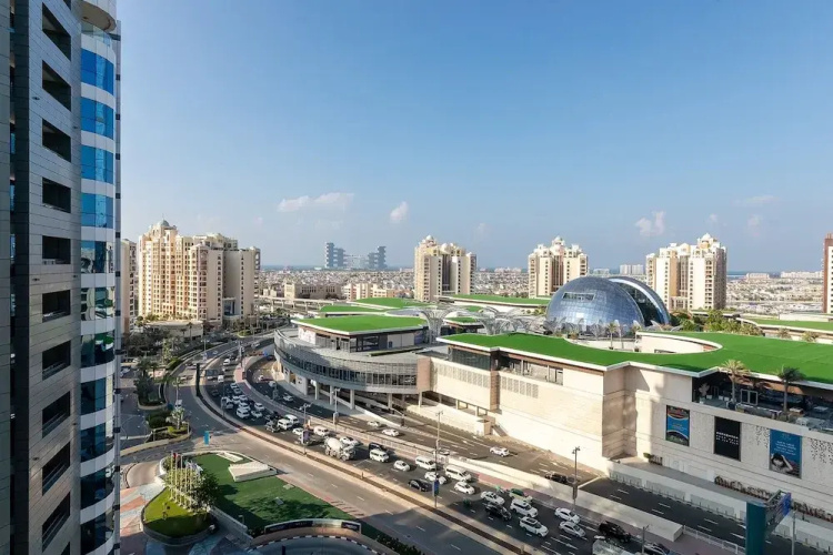 Modern studio on Palm Jumeirah