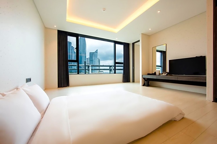 Double Family Suite with ocean view