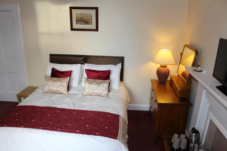 Brackness House Luxury B&B