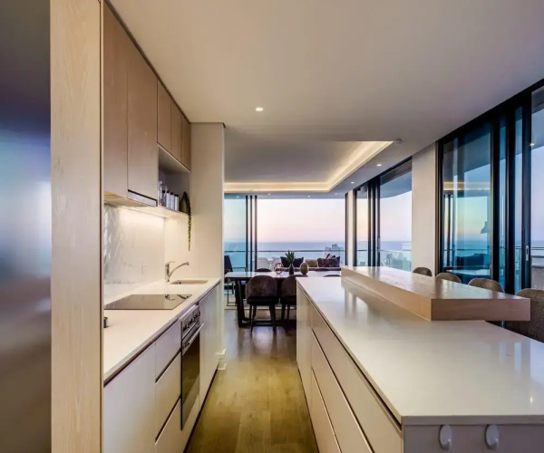 Penthouse in Sea Point With Unbelievable Views Attique Vue