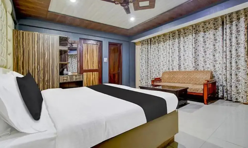 Fabhotel Prime Grand Ali