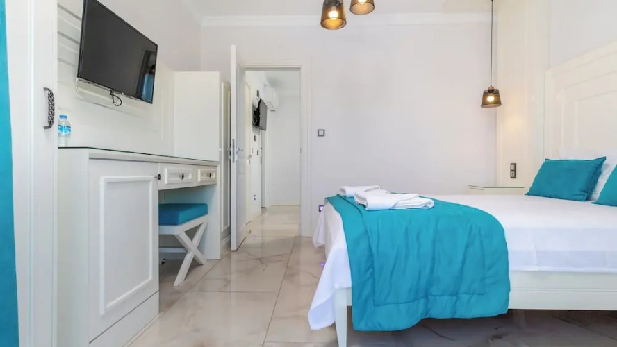 Deluxe Quadruple room